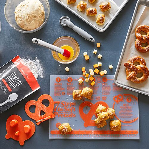 Ultimate Soft Pretzel-Making Set